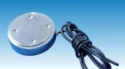 錨索計(jì),應(yīng)變計(jì),鋼筋計(jì),壓力盒,軸力計(jì),靜力水準(zhǔn)儀,激光測(cè)距儀,固定式測(cè)斜儀,水位計(jì),全向位移計(jì)